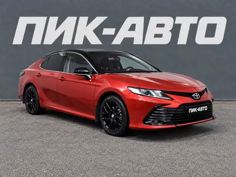 Toyota Camry 2021, фото 2