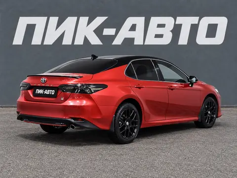Toyota Camry 2021, фото 3