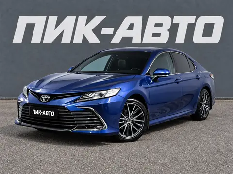 Toyota Camry 2021, фото 1