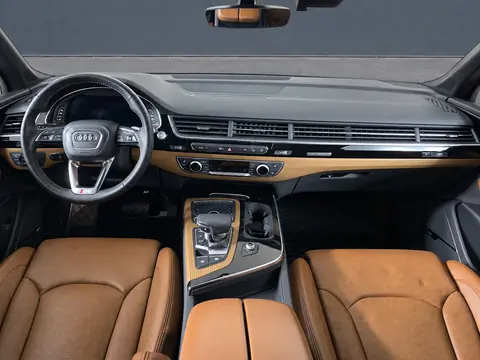 Audi Q7 2018, фото 5