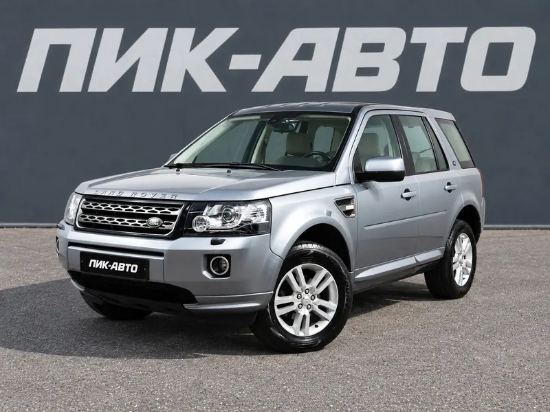 Land Rover Freelander 2014 — с пробегом, внедорожник, серебряный, фото 1