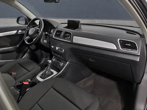 Audi Q3 2017, фото 5