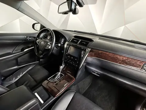 Toyota Camry 2017, фото 5