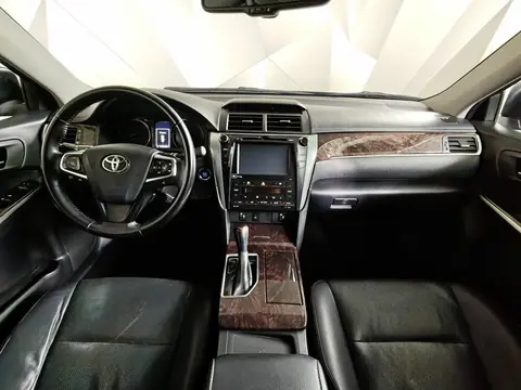 Toyota Camry 2017, фото 6