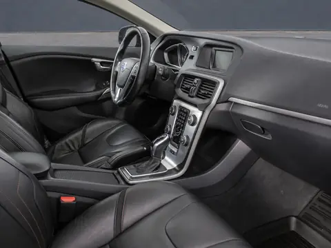 Volvo V40 Cross Country 2014, фото 5