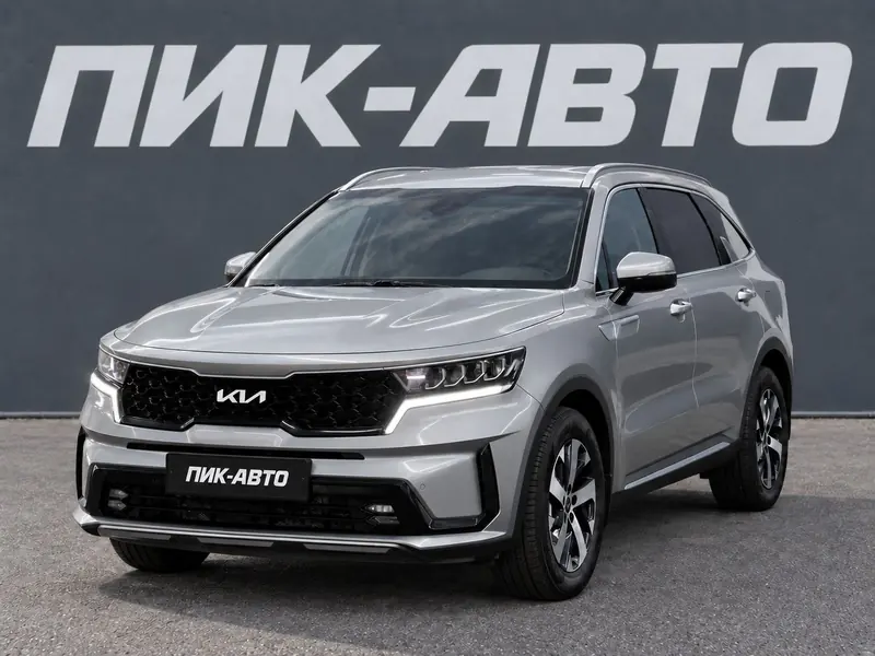 Kia Sorento 2022 — с пробегом, внедорожник, серебряный, фото 1