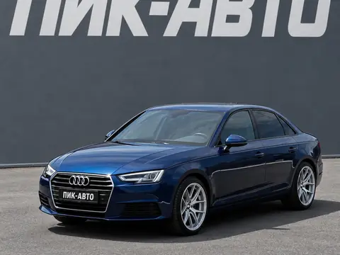 Audi A4 2018, фото 1