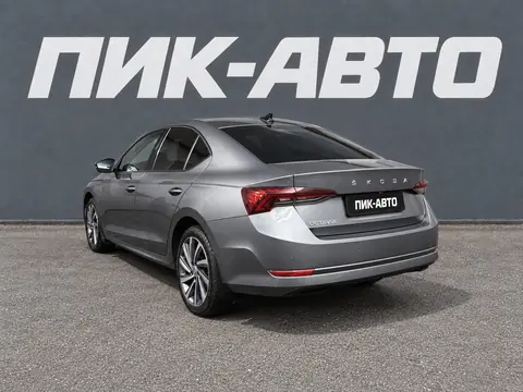 Skoda Octavia 2023, фото 3