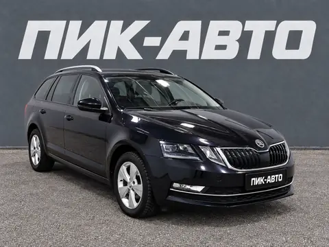 Skoda Octavia 2021, фото 2