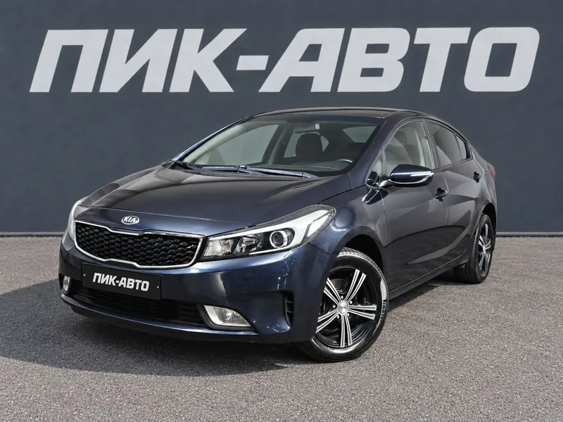 Kia Cerato 2018 — с пробегом, седан, синий, фото 1