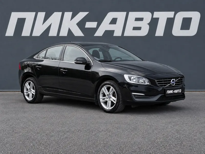 Volvo S60 2015 — с пробегом, седан, черный, фото 1